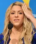 Die kolumbianische Latino-Popsängerin Shakira hat spanische und libanesische Wurzeln.