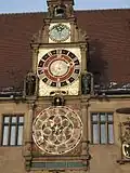 Die astronomische Uhr am Rathaus