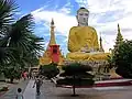 Eine Statue von Buddha in Myanmar.
