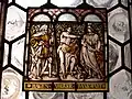 Ein Glasfenster im Rathaus von München: die Helden Hagen, Volker und Dankwart
