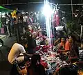 Händler auf einem indonesischen Markt