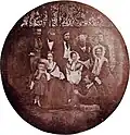 Eines der ältesten Fotos überhaupt. Im Jahr 1839 ließ sich diese tschechische Familie fotografieren.