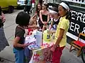Typisch amerikanisch: Diese Kinder verdienen etwas Geld mit Limonade.