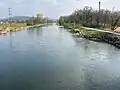 Die Limmat ist der größte Fluss. Sie entwässert den Zürichsee.