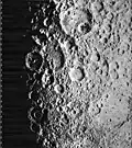 Krater auf dem Mond, aufgenommen mit einem Teleskop