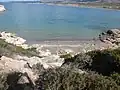 An diesem Strand scheint Nackt-Baden möglich.