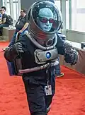 Dieser Fan hat sich als der Bösewicht Mr. Freeze verkleidet.
