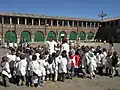 Diese Schule wird von der Katholischen Kirche geführt. Nicht alle Kinder können eine Schule besuchen, die Jungen noch eher als die Mädchen.
