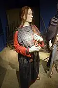 Vor 2200 Jahren könnte eine keltische Frau so gekleidet gewesen sein.