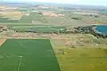 Ein Autodrom, eine Rennstrecke in Argentinien. Sie liegt zwischen Kornfeldern.