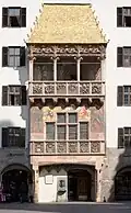 Das Goldene Dachl stammt aus dem späten Mittelalter und ist eine berühmte Sehenswürdigkeit.