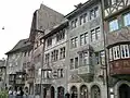 Viele Häuser im Städtchen Stein am Rhein haben bemalte Fassaden.