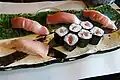 In Japan isst man Sushi mit rohem Thunfisch.