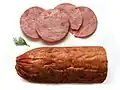 Die Szynkowa aus Polen ist eine Schinkenwurst.