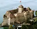 Von oben sieht man seine vielen Türme und Innenhöfe.