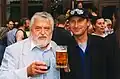 Mit Horst Wendland, dem bekannten Filmproduzenten. Mit ihm hat Waalkes seine ersten vier Kinofilme gemacht.