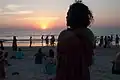 Ein Fest an einem Strand in Goa, das in Indien liegt.