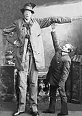 Franz Winkelmeier aus Österreich lebte vor etwa 150 Jahren. Er soll etwa zweieinhalb Meter groß gewesen sein.