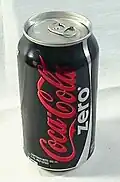 „zero“ bedeutet in diesem Fall, dass die Cola keinen Zucker enthält.