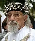Ein Druide aus der Bretagne in Frankreich, wo bis heute eine keltische Sprache gesprochen wird