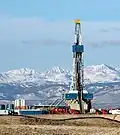 Mit dieser Bohrplattform in Wyoming sucht man Erdgas.