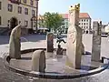 Der Eilenburger Marktbrunnen mit Heinzelmännchen