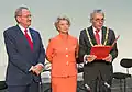 Petra Roth war 17 Jahre lang Bürgermeisterin von Frankfurt. Hier erhält sie einen Preis, neben ihr die Bürgermeister von Köln und München.