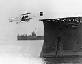 Erster Start eines Flugzeugs im Jahr 1910 von einem Kriegsschiff aus