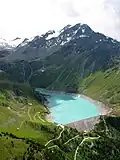 Der größte Staudamm der Schweiz ist die Grande Dixence im Wallis.