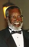 Sam Nujoma von der SWAPO kämpfte gegen Südafrika und wurde im Jahr 1990 der erste Präsident von Namibia.