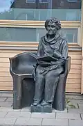 Ein Denkmal in der Stadt Solna in Schweden