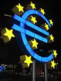 Die Europäische Zentralbank kümmert sich um den Euro.