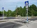Hier haben durch das Zusatzschild auch Radfahrer Vorrang.