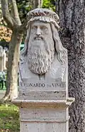 Diese Büste für Leonardo steht in Rom.