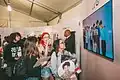 Fans im Jahr 2018, vor einem Konzert der K-Pop-Boygroup BTS