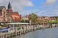Am Hafen von Waren