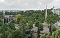 Blick zur "Gëlle Fra", der goldenen Frau, einem wichtigen Monument