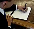 Linkshänder wie Barack Obama sind gegenüber Rechtshändern in der Minderheit.