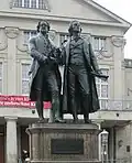 Denkmal in Weimar, mit Goethe und Schiller