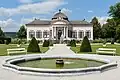 Im Garten des Stifts Melk in Österreich, mit Gartenpavillon