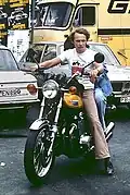 Im Jahr 1973 beim Nürburgring auf einem Motorrad