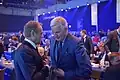 Michel Barnier spricht für die Europäische Union. Hier rechts sieht man ihn mit Donald Tusk vom Europäischen Rat.