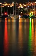 Auch Hafen-Einfahrten sind links rot und rechts grün markiert.