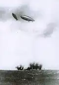 Italienische Luftschiffe im Jahr 1911: Im Krieg gegen das Osmanische Reich werfen sie Bomben über Libyen ab.