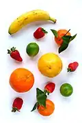 Beliebte Früchte: Banane, Erdbeere, Mandarine, Orange, Grapefruit und Zitrone