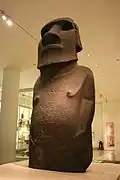 Die Statue Hoa Hakananai'a von den Osterinseln im Pazifik