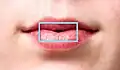 Beim f sind die Lippen nur ganz wenig geöffnet. Die Stimmbänder brauchen wir dazu nicht.