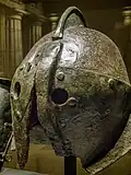 Alter Eisenhelm eines Gladiatoren. Gefunden wurde er in der Nähe von Pompeji.