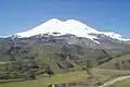 Der Elbrus ist der höchste Berg im Kaukasus.