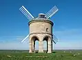 Diese Windmühle in England ist fast 400 Jahre alt.